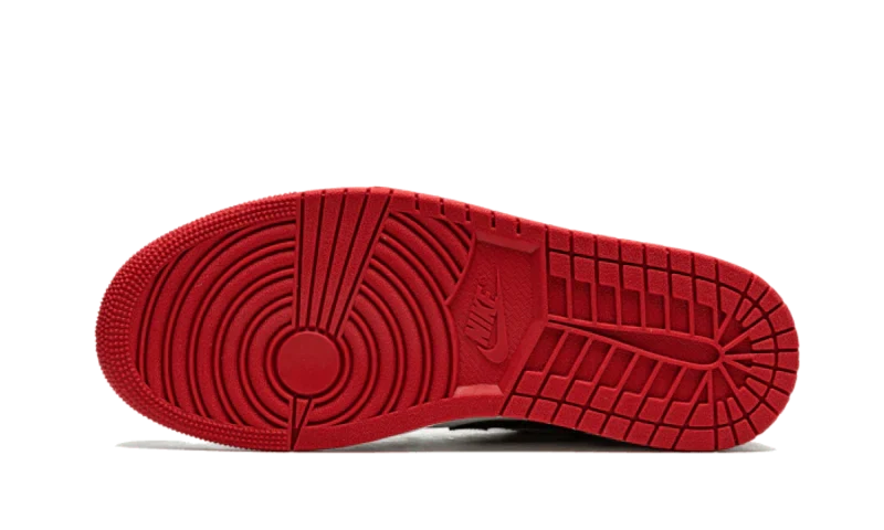 Air Jordan 1 Low Bred Toe