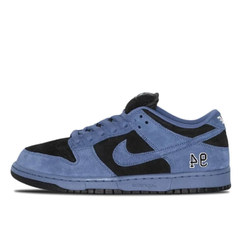 Nike SB Dunk Low Supreme 94 Ocean Fog
- HQ8487-400