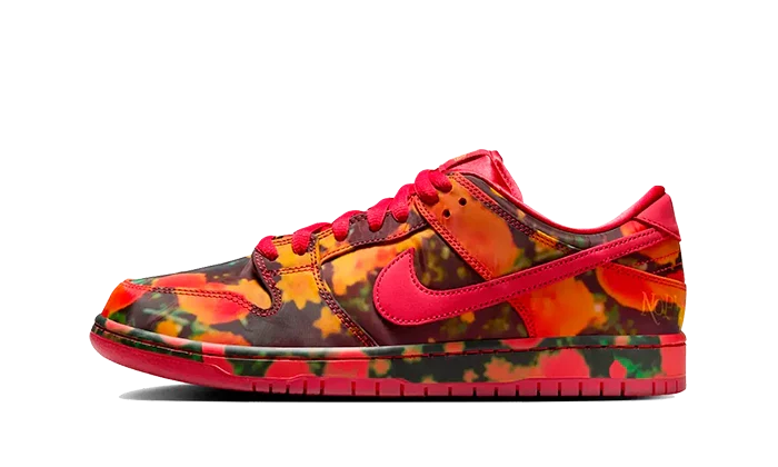 SB Dunk Low The Wizard of Oz Poppy Field - FZ1291-600