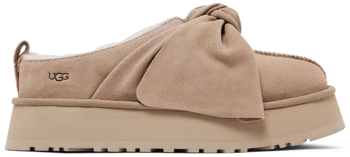 UGG Platform Slip-On Bow Slipper Sand (Womens)