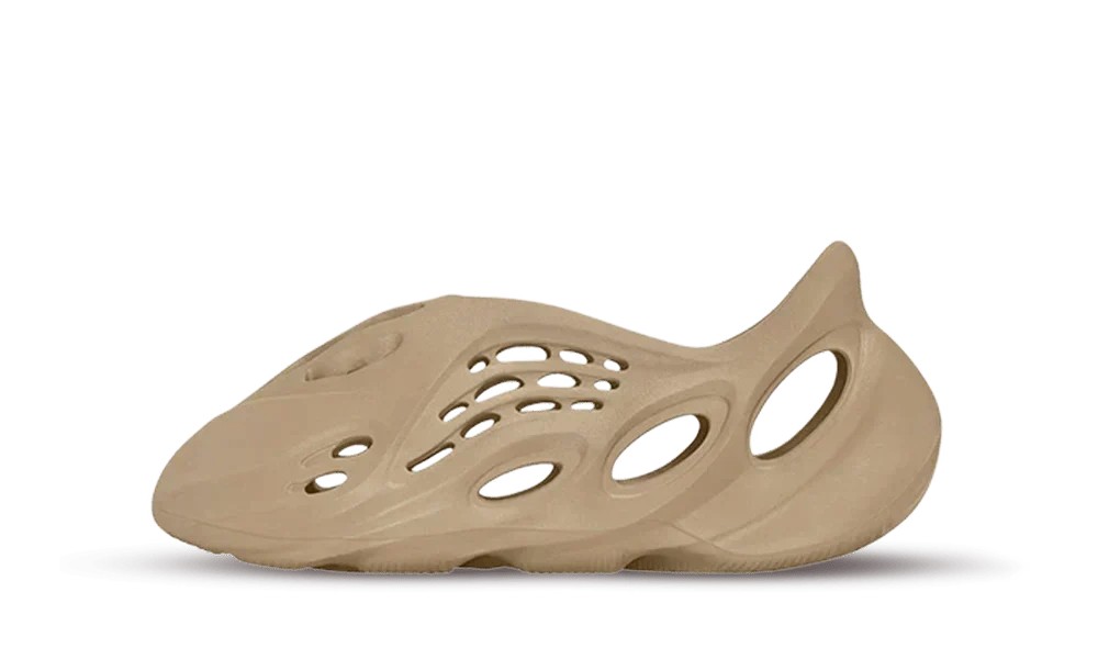 Yeezy Foam RNNR Clay Taupe