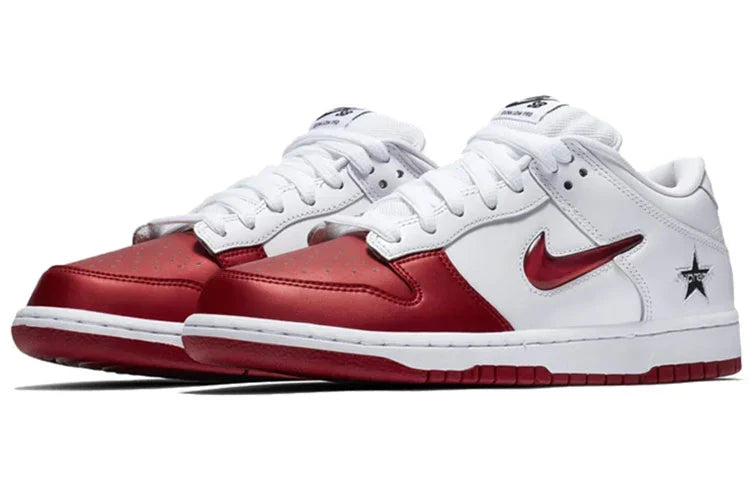 Nike SB Dunk Low Supreme Jewel Swoosh Red
- CK3480-600