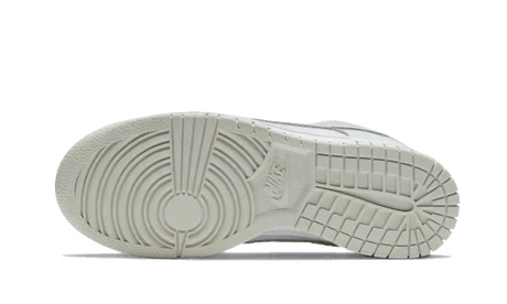 Dunk Low Photon Dust - DD1503-103