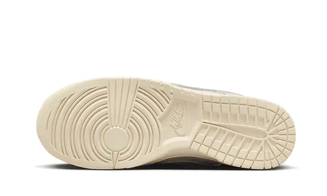 Dunk Low Premium Light Orewood Brown
