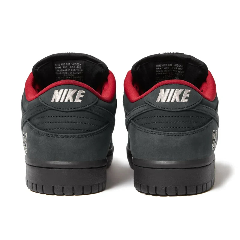 Nike SB Dunk Low Supreme 94 Black - HQ8487-001