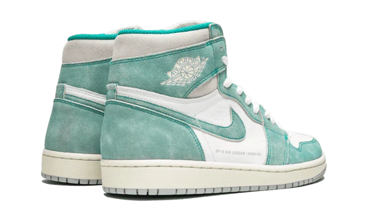 Air Jordan 1 Retro High Turbo Green
- 555088-311