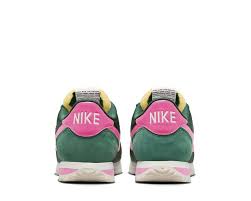 Nike Cortez
Fir Sail Pinksicle (Women's)