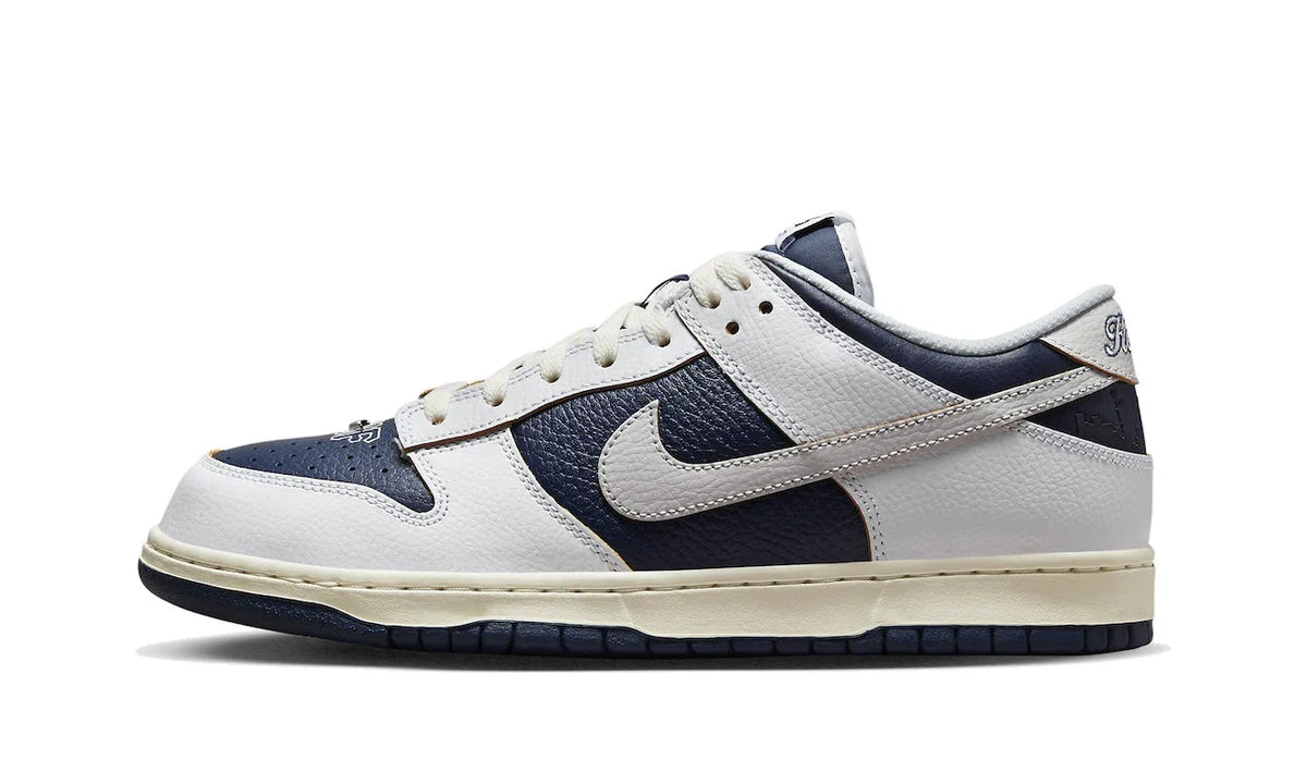 Nike SB Dunk Low HUF New York City
- FD8775-100