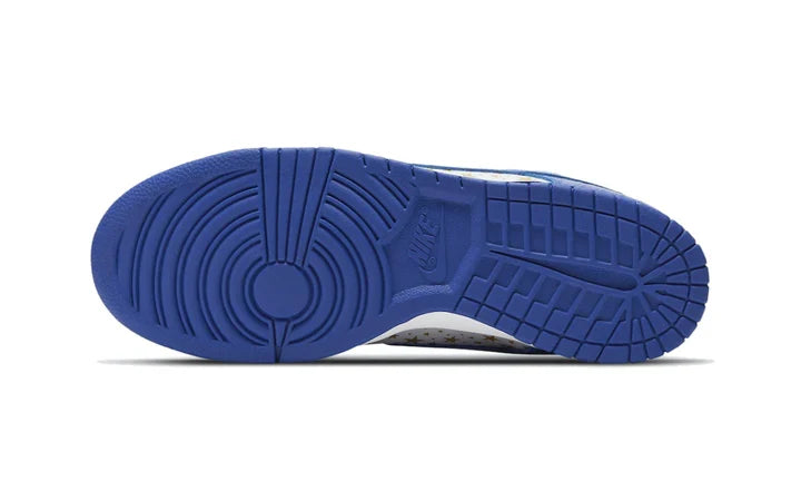 Nike SB Dunk Low Supreme Stars Hyper Royal - DH3228-100