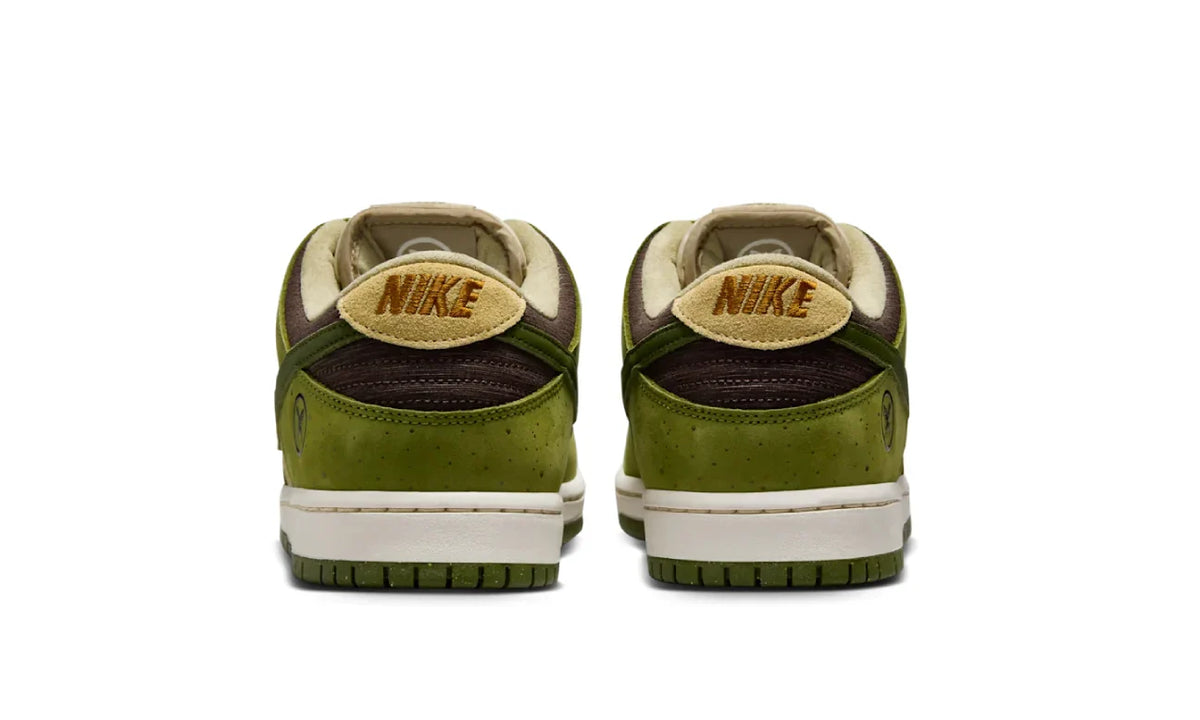 Nike SB Dunk Low Yuto Horigome Matcha - HF8022-300