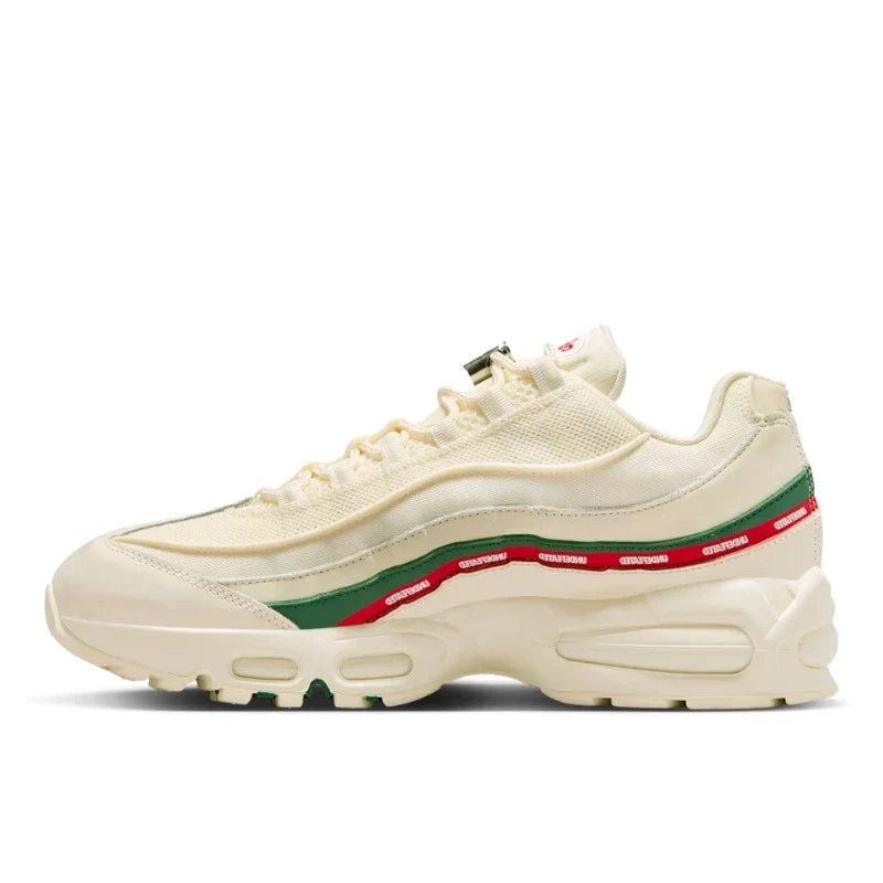 Nike Air Max 95 SP Undefeated Sail