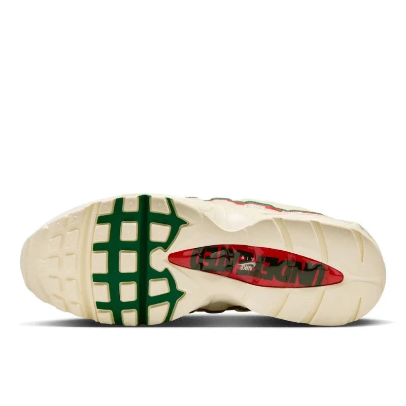 Nike Air Max 95 SP Undefeated Sail