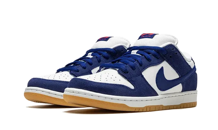 Nike SB Dunk Low Los Angeles Dodgers
- DO9395-400